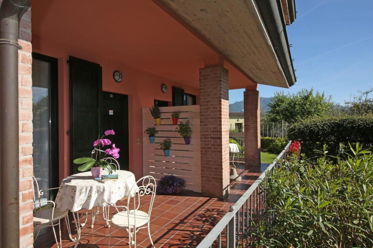 Residence Il Melograno Manerba del Garda Εξωτερικό φωτογραφία