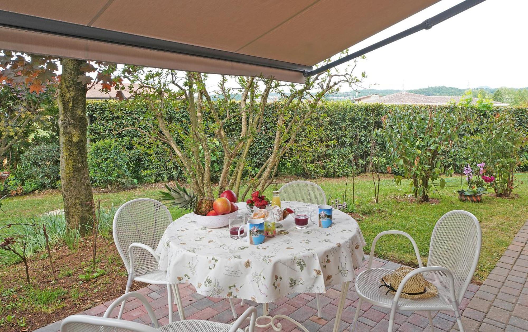 Residence Il Melograno Manerba del Garda Δωμάτιο φωτογραφία