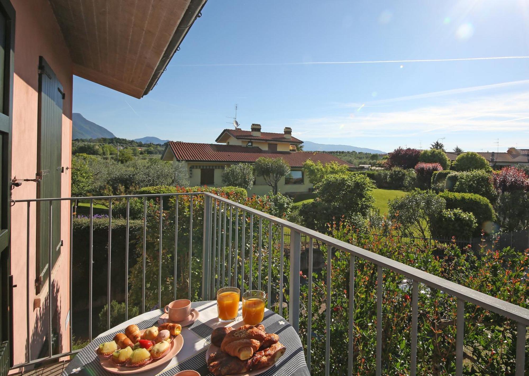 Residence Il Melograno Manerba del Garda Εξωτερικό φωτογραφία