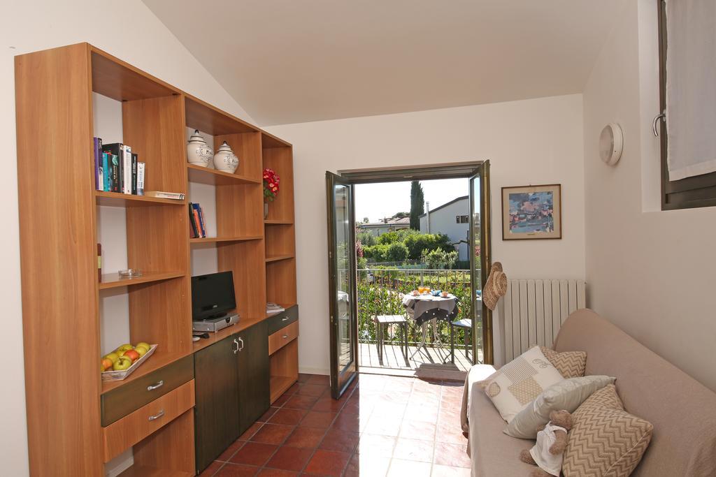 Residence Il Melograno Manerba del Garda Εξωτερικό φωτογραφία